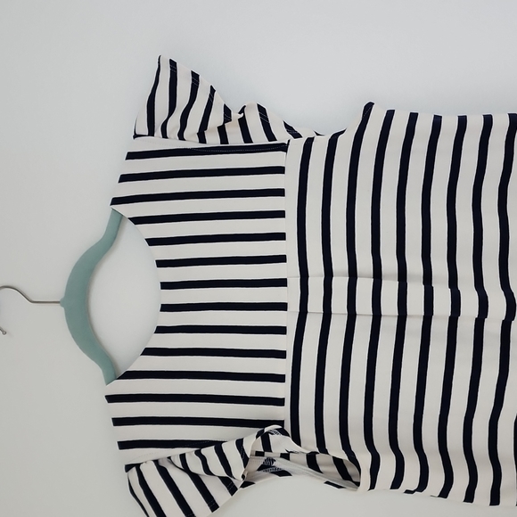 Monteau Short Dress Medium - Picture 4 of 4